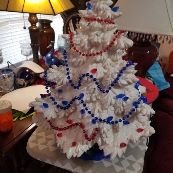 Mini - Picture 3 of 3